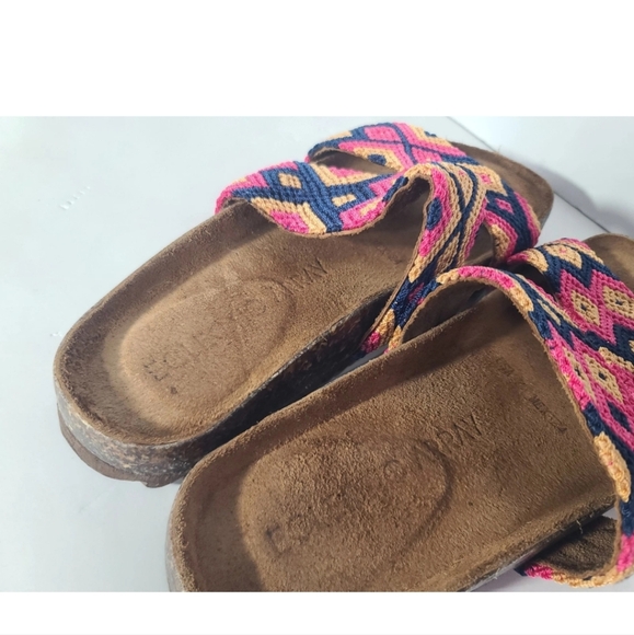 Anthropologie Eclectic Array Geometric Harmonic Tan Chiapas Sandals US 7 RT $240 - Picture 8 of 9